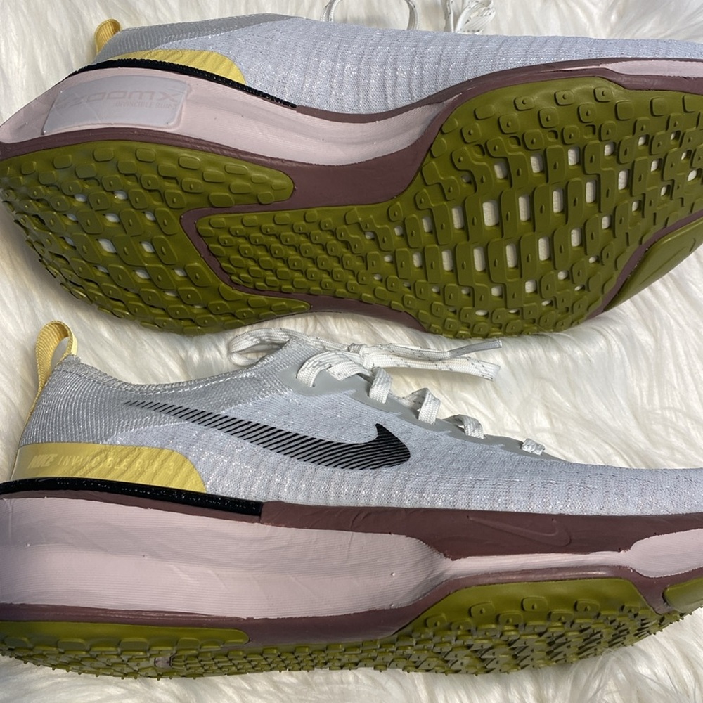 BNWB Nike zoom MX invincible run size 8 wide women’s ￼ - Picture 6 of 8